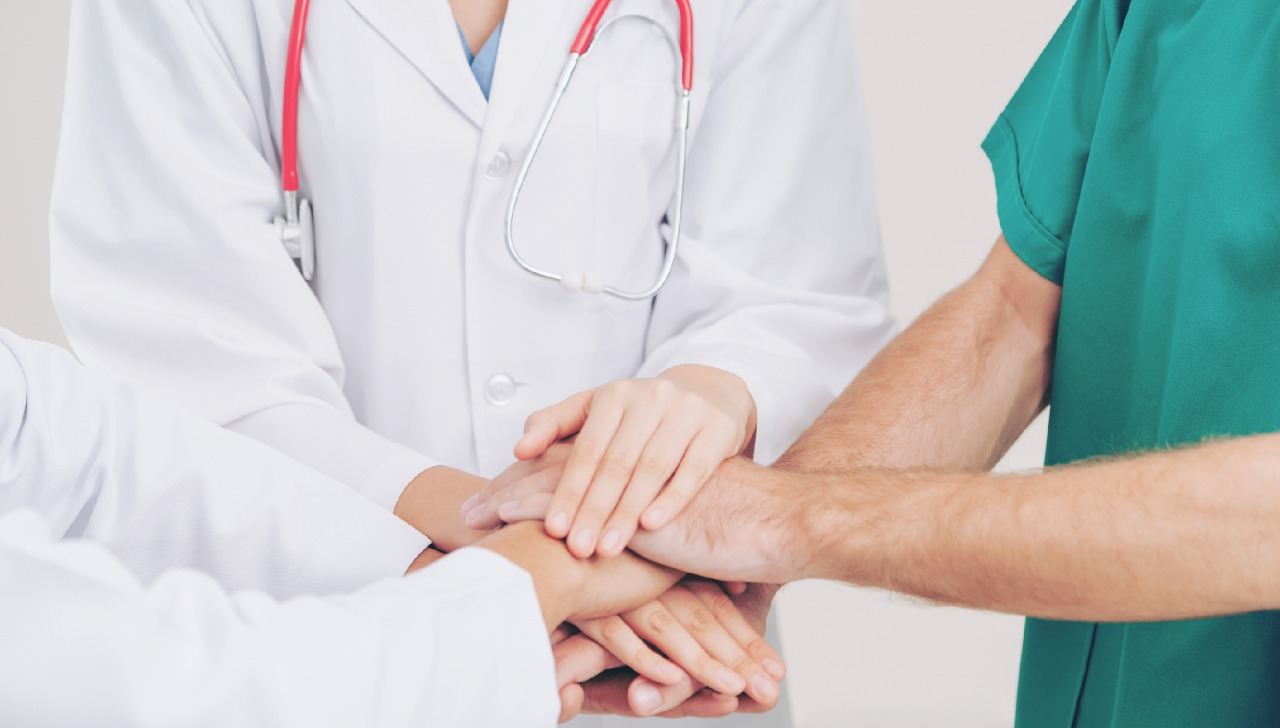 medicos.jpeg